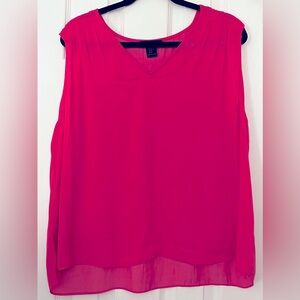 Fuchsia top
